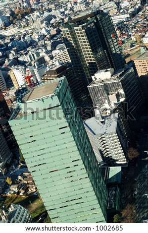 bird\'s eye view of buildings in a commercial district