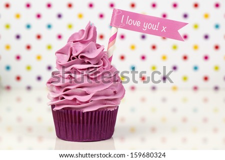Valentine cupcake with text I love you ( Valentine card design)