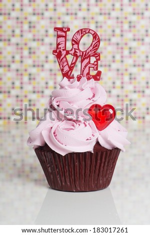 Pink love cupcake