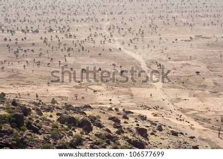 The Bandiagara Escarpment in the Dogon country, Mali, Africa.