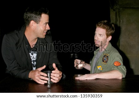 LOS ANGELES - SEPTEMBER 8: Seth Green and Carson Daly grabbed at drink at Teddy\'s at the Hollywood Roosevelt after Green taped NBC\'s LAST CALL WITH CARSON DALY September 8, 2009  in Los Angeles, CA.