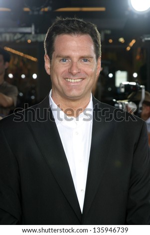 LOS ANGELES - SEPTEMBER 08: Mark Waters, director at Just Like Heaven Premiere in Grauman\'s Chinese Theater September 08, 2005 in Los Angeles, CA.