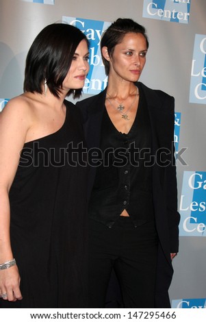 Jodi Lyn O\'Keefe with guest arriving at the Gay & Lesbian Center \