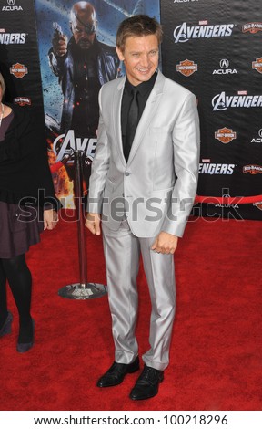 Jeremy Renner at the world premiere of his new movie \