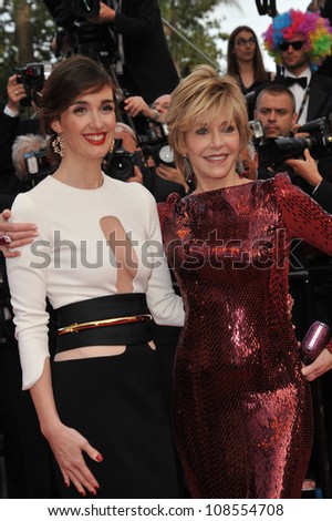 Jane Fonda & Paz Vega (left) at the gala screening of 