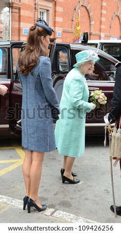Catherine Duchess of Cambridge and Queen Elizabeth II arrive in Nottingham during the Royal Jubilee Tour. Nottingham, UK. June 13, 2012, Nottingham, UK Picture: Catchlight Media / Featureflash