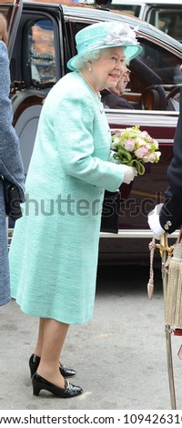 Queen Elizabeth II arrives in Nottingham during the Royal Jubilee Tour. Nottingham, UK. June 13, 2012, Nottingham, UK Picture: Catchlight Media / Featureflash