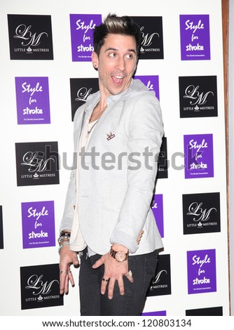 Russell Kane arriving for the Style for Stroke Party, 5 Cavendish Square, London. 02/10/2012 Picture by: Alexandra Glen
