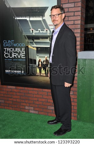 Matthew Lillard at the premiere of his movie \