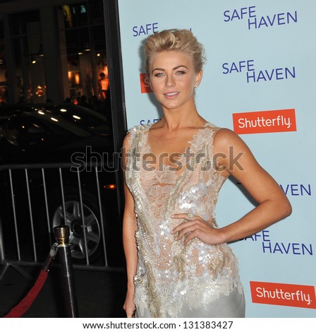 Julianne Hough at the premiere of her movie \