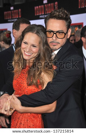 Robert Downey Jr & wife Susan at the Los Angeles premiere of his movie \