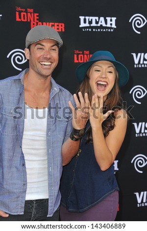 Ace Young & new wife Diana DeGarmo at the world premiere of \