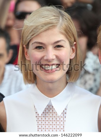 Rosamund Pike arriving for The World\'s End World Premiere, at Empire Leicester Square, London. 10/07/2013