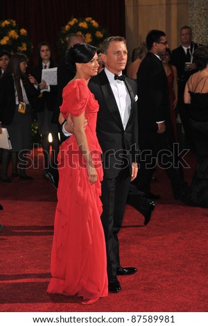 Daniel Craig & Satsuki Mitchell at the 81st Academy Awards at the Kodak Theatre, Hollywood. February 22, 2009  Los Angeles, CA Picture: Paul Smith / Featureflash