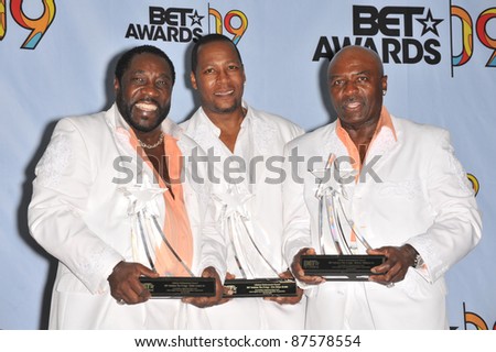 The O-Jays at the 2009 BET Awards (Black Entertainment Television) at the Shrine Auditorium. June 28, 2009  Los Angeles, CA Picture: Paul Smith / Featureflash