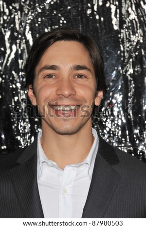 Justin Long at the premiere of \
