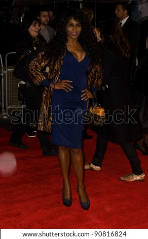Sinitta arriving for the UK premiere of \'Michael Jackon The Life of an Icon\', Empire Leicester Square London. 02/11/2011 Picture by:  Simon Burchell / Featureflash