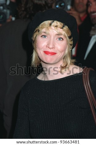 02DEC97:  Actress LYSETTE ANTHONY at the premiere of  \