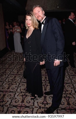 07MAR98:  Director JAMES CAMERON & actress wife LINDA HAMILTON at the Directors Guild of America Awards in Beverly Hills.  Cameron won the Best Movie Director for \