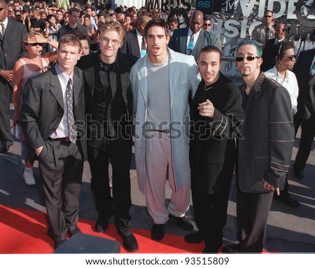 09SEP98: Pop group BACK STREET BOYS at the MTV Video Music Awards in Los Angeles.