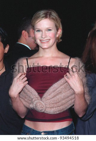 25FEB99:  Actress NICHOLLE TOM at the premiere of \