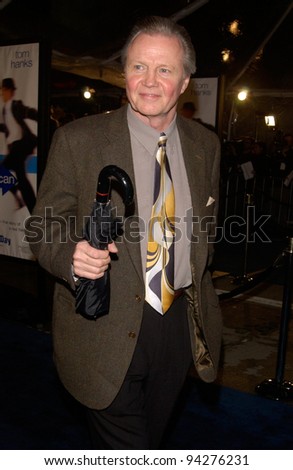 Actor JON VOIGHT at the Los Angeles premiere of Catch Me If You Can. 16DEC2002.    Paul Smith/Featureflash