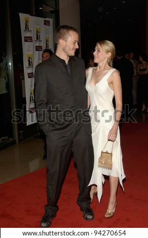 Actor HEATH LEDGER & actress girlfriend NAOMI WATTS at the Hollywood Film Festival\'s Hollywood Movie Awards and Gala Ceremony, in Beverly Hills. 07OCT2002.  Paul Smith / Featureflash