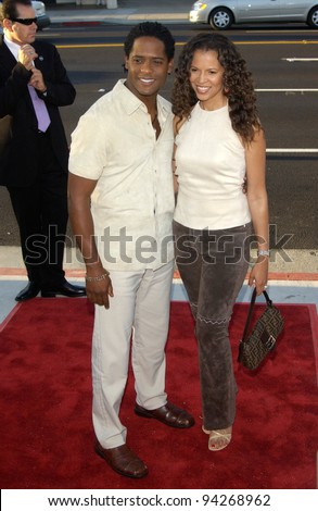 Actor BLAIR UNDERWOOD & wife DESIREE at the Los Angeles premiere of his new movie Full Frontal. 23JUL2002  Paul Smith / Featureflash