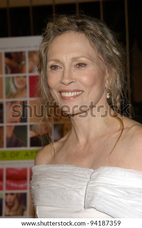 Actress FAYE DUNAWAY at the Los Angeles premiere of her new movie The Rules of Attraction. 03OCT2002.   Paul Smith / Featureflash