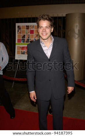 Actor RUSSELL SAMS at the Los Angeles premiere of his new movie The Rules of Attraction. 03OCT2002.   Paul Smith / Featureflash