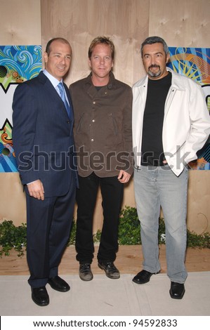 24 star Kiefer Sutherland (center) with producers Howard Gordon & John Cassar at Fox TV\'s All-Star Party on the Santa Monica Pier. July 24, 2007  Los Angeles, CA Picture: Paul Smith / Featureflash