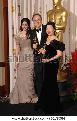 Eva Green & Thomas Lennon & Ruby Yang at the 79th Annual Academy Awards at the Kodak Theatre, Hollywood. February 26, 2007  Los Angeles, CA Picture: Paul Smith / Featureflash