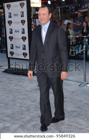 Actor KEVIN SPACEY at the world premiere of his new movie \
