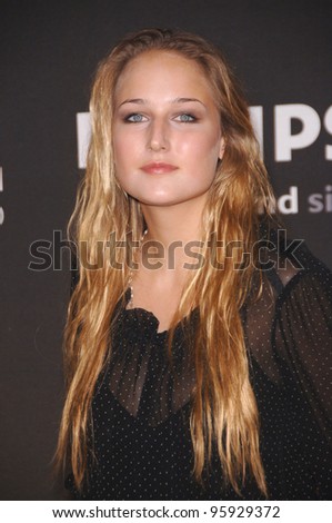 Actress LEELEE SOBIESKI at the 13th Annual Premiere Magazine Women in Hollywood gala at the Beverly Hills Hotel. September 20, 2006  Los Angeles, CA  2006 Paul Smith / Featureflash