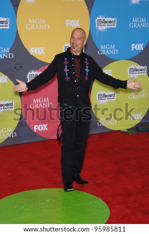 HOWIE MANDEL at the 2006 Billboard Music Awards at the MGM Grand, Las Vegas. December 4, 2006  Las Vegas, NV Picture: Paul Smith / Featureflash