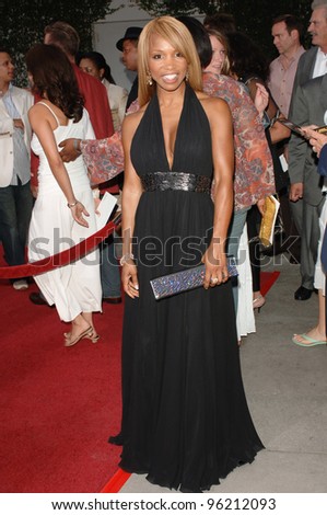 Actress ELISE NEAL at the Los Angeles premiere of her new movie Hustle & Flow at the Cinerama Dome, Hollywood. July 20, 2005  Los Angeles, CA  2005 Paul Smith / Featureflash