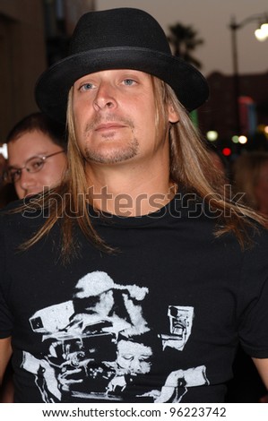 KID ROCK at the 2005 World Music Awards at the Kodak Theatre, Hollywood, CA. August 31, 2005  Los Angeles, CA.  2005 Paul Smith / Featureflash