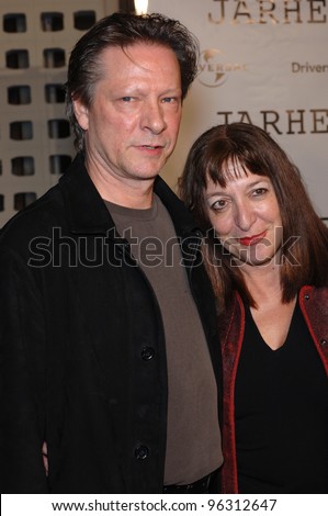 Actor CHRIS COOPER & wife MARIANNE at the world premiere, in Hollywood, of his new movie Jarhead. October 27, 2005  Los Angeles, CA.  2005 Paul Smith / Featureflash