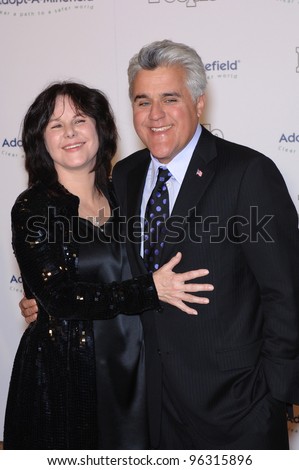TV chat show host JAY LENO & wife MAVIS at the fifth annual Adopt-A-Minefield Gala in Beverly Hills. November 15, 2005  Beverly Hills, CA.  2005 Paul Smith / Featureflash