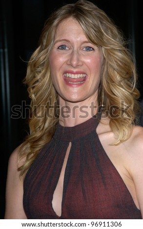 Actress LAURA DERN at the Los Angeles premiere of her new movie We Don\'t Live Here Anymore. August 5, 2004