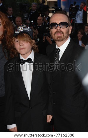 Eurythmics star DAVE STEWART & family at the gala premiere of Star Wars - Revenge of the Sith - at the 58th Annual Film Festival de Cannes. May 15, 2005 Cannes, France.  2005 Paul Smith / Featureflash