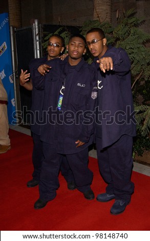 Rap group IMX at the Billboard Music Awards at the MGM Grand, Las Vegas. 04DEC2001.  Paul Smith/Featureflash