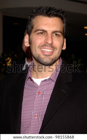 Actor ODED FEHR at the world premiere, in Beverly Hills, of A Beautiful Mind. 13DEC2001.  Paul Smith/Featureflash