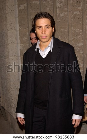 Actor ERIK PALLADINO at the world premiere, in Beverly Hills, of A Beautiful Mind. 13DEC2001.  Paul Smith/Featureflash
