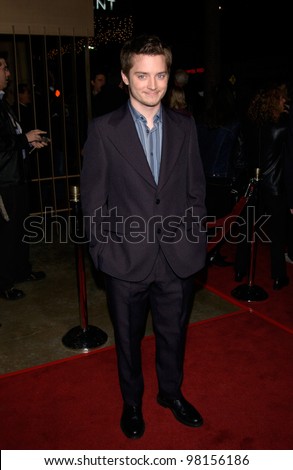 Actor ELIJAH WOOD at the Los Angeles premiere of his new movie The Lord of the Rings: The Fellowship of the Ring. 16DEC2001  Paul Smith/Featureflash