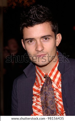 Actor ORLANDO BLOOM at the Los Angeles premiere of his new movie The Lord of the Rings: The Fellowship of the Ring. 16DEC2001  Paul Smith/Featureflash