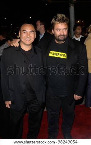 Producer LUC BESSON (left) & director CORY YUEN at the Los Angeles premiere of their new movie The Transporter. 02OCT2002.  Paul Smith / Featureflash