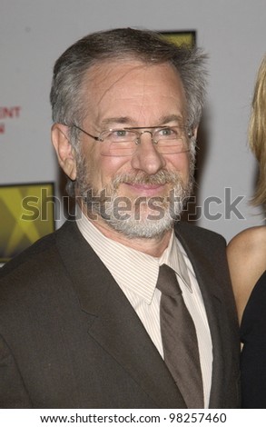 Director STEVEN SPIELBERG at the Broadcast Film Critics 8th Annual Critics\' Choice Awards at the Beverly Hills Hotel. 17JAN2003.   Paul Smith / Featureflash