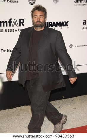 Director LUC BESSON at Le Moulin de Mougins restaurant for amfAR\'s Cinema Against AIDS 2003 Gala. 22MAY2003