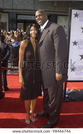 EARVIN MAGIC JOHNSON & wife COOKIE at the 3rd Annual BET (Black Entertainment TV) Awards at the Kodak Theatre, Hollywood. June 24, 2003  Paul Smith / Featureflash